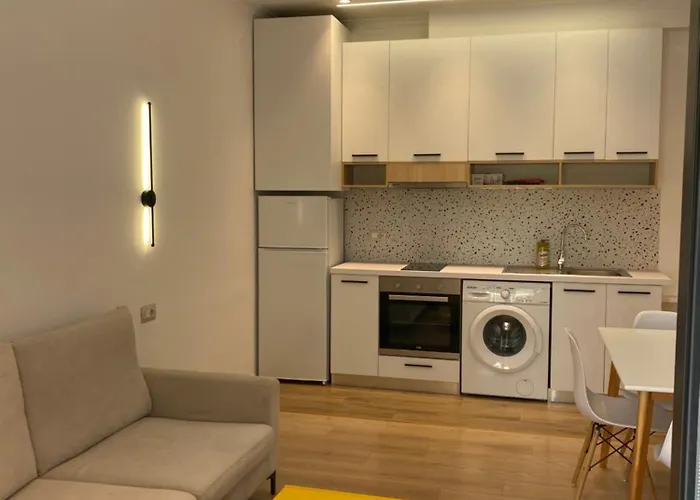 Lägenhet Cozycomfy Tirana